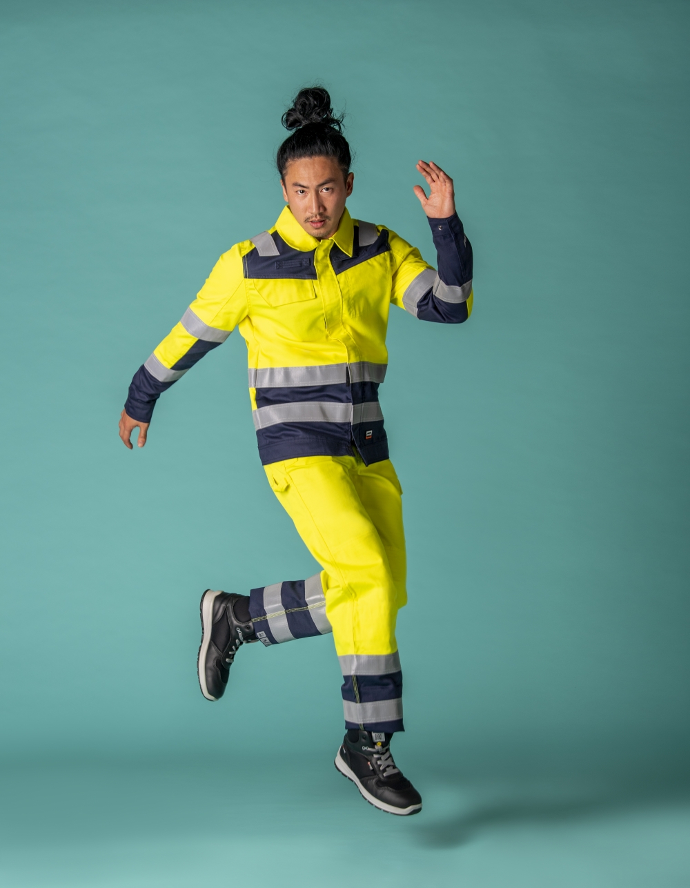 a4728c6f-9b43-4efb-99d6-fe949d229608